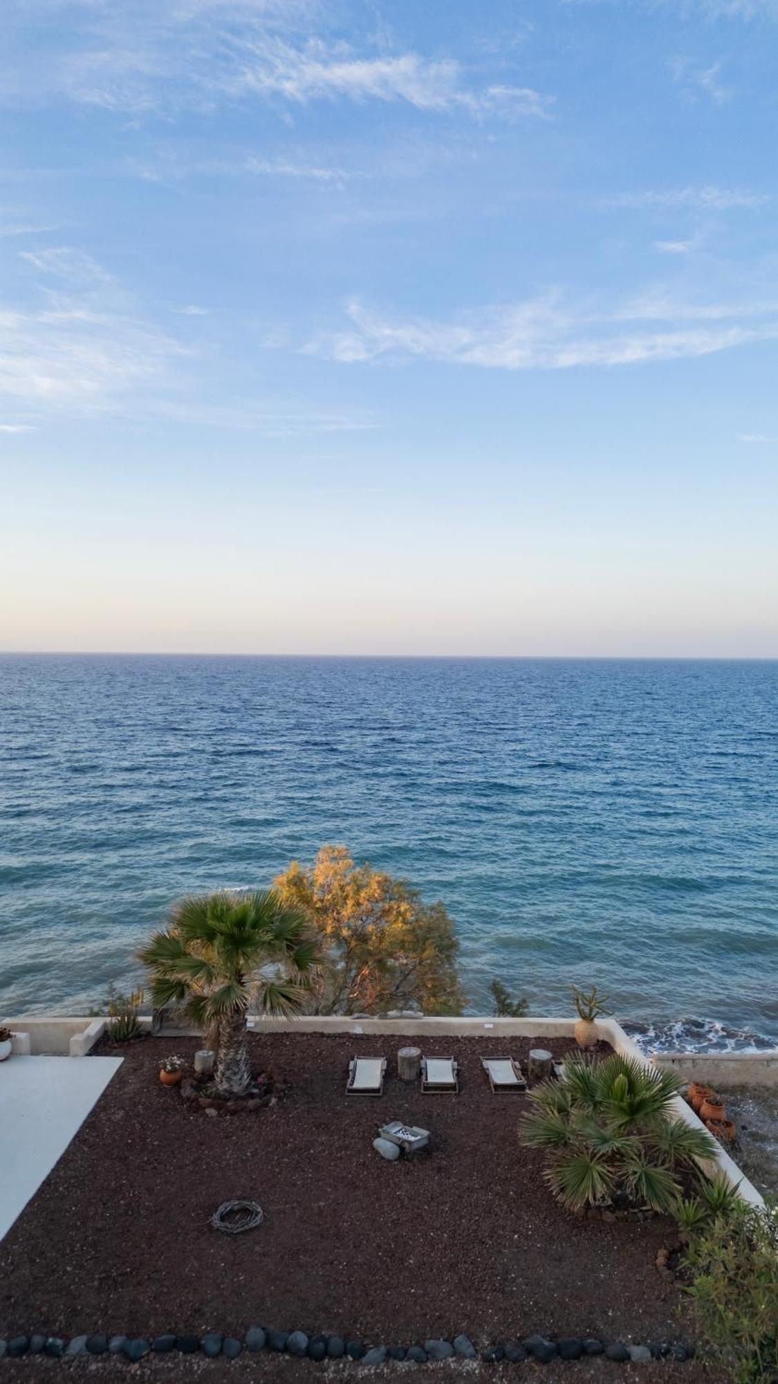 Michelangelo Beach Villa Oia  Exterior foto